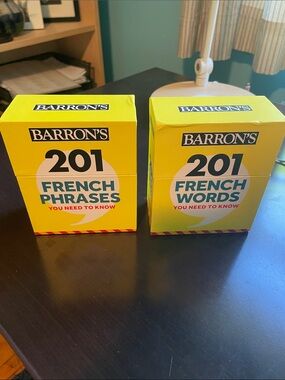 Barron's 201 French Phrases & French Words Flashcards - Yellow